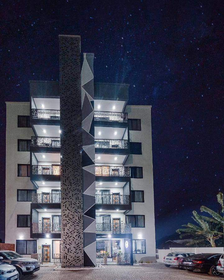 The Avery Apartments At Odomaa Place, East Airport Accra Exterior photo