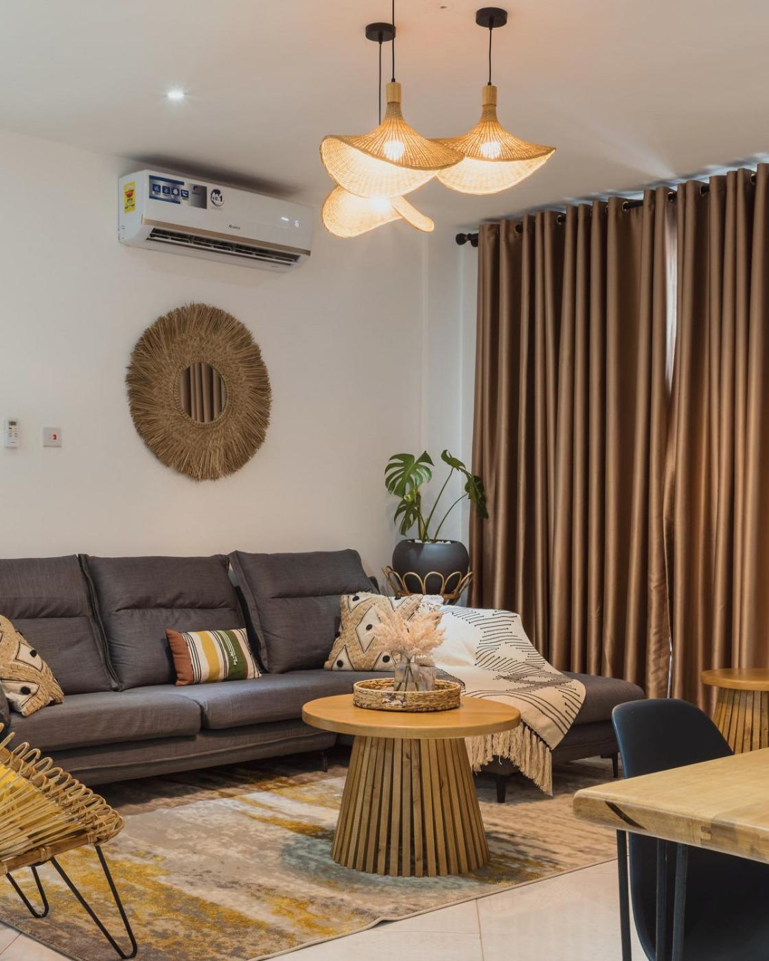 The Avery Apartments At Odomaa Place, East Airport Accra Exterior photo